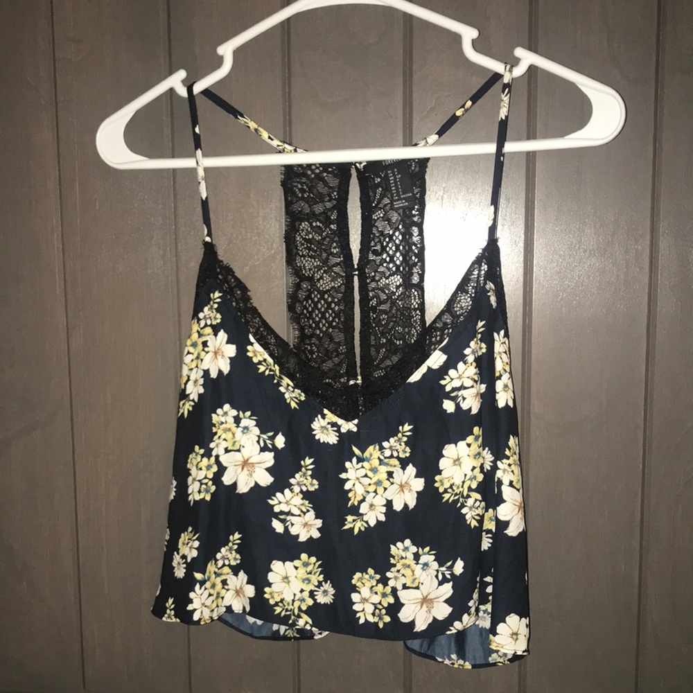 Forever 21 small black floral crop tank